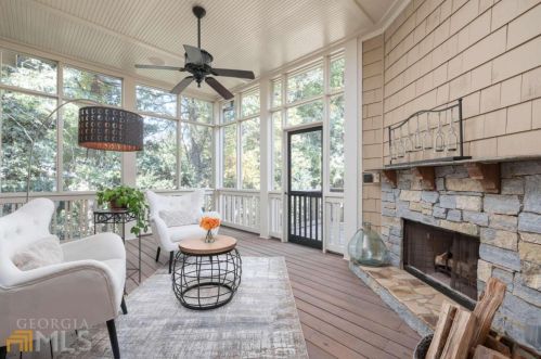 4711 Dudley Ln, Atlanta GA  30327-3330 exterior