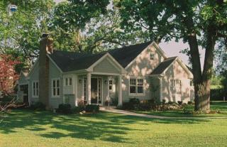 13276 White School Rd, The Ledges, IL 61073-7674