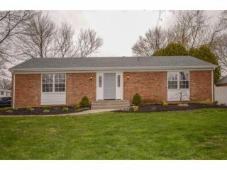 1780 Springdale Rd, Cincinnati, OH 45231-1940