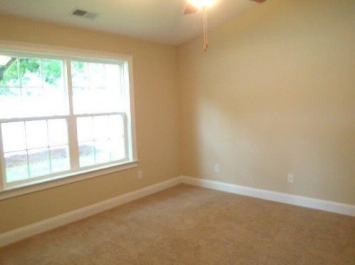 120 Harvest Glen Ln, Cayce-West Columbia SC  29169-3343 exterior