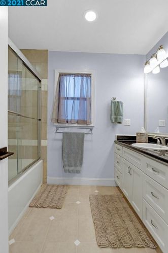 2704 Birch Ave, Concord CA  94520-1716 exterior