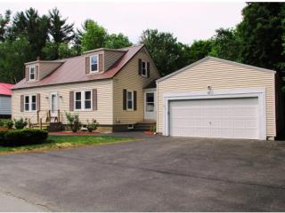 45 Crowhill Rd, Rochester, NH 03868-8472