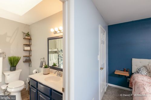 423 Shannondale Rd, Harpers Ferry WV 25425-4564 exterior