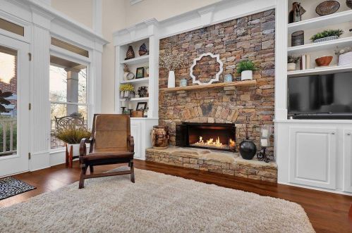 2282 Briarcliff Cmns, Atlanta GA  30345-2173 exterior