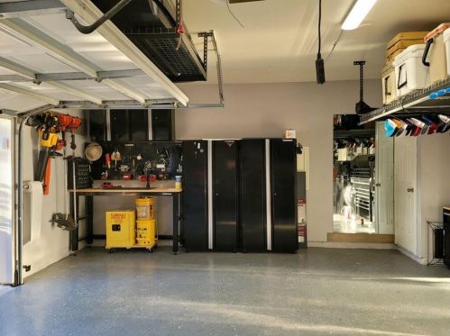 1136 Beechwood Dr, Uhland TX 78640-5718 exterior