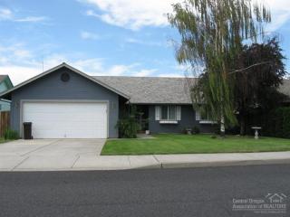 2005 Ivy Ave, Eagle Crest, OR 97756-8421