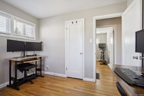 2611 Green Ct, Denver CO  80219-5850 exterior