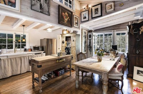 21658 Encina Rd, Topanga, CA 90290-3524