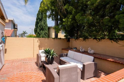 15351 Nimes Cir, Irvine CA  92604-3131 exterior