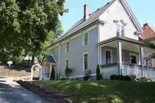 424 Prairie St, Hoffman Estates IL  60120-6644 exterior