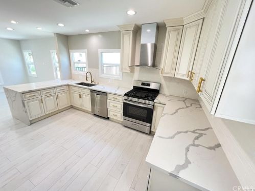 1336 Allen Ave, Glendale CA  91201-1106 exterior