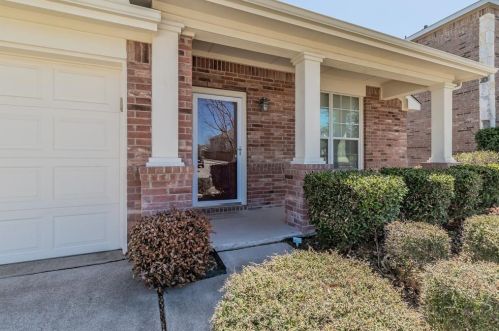 1029 Terrace View Dr, Fort Worth TX  76108-6938 exterior