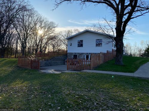 13442 5th Ave, Rice, MN 56367-4526