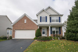 808 Glenside Cir, Lemont, IL 60490-5493