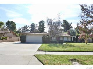 12457 Windsor Dr, Yucaipa, CA 92399-1967