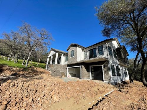 720 Deerbrooke Trl, Auburn, CA 95603-6069