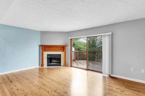 3027 Estate Dr, Noblestown PA  15071-1024 exterior