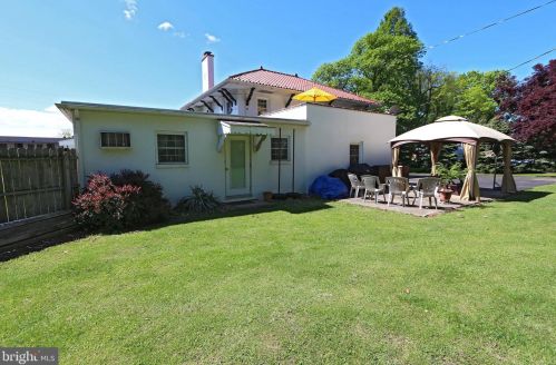 25 Roosevelt Blvd, Lancaster PA  17601-4039 exterior