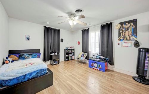 810 Sledge St, Uhland TX 78640-5609 exterior