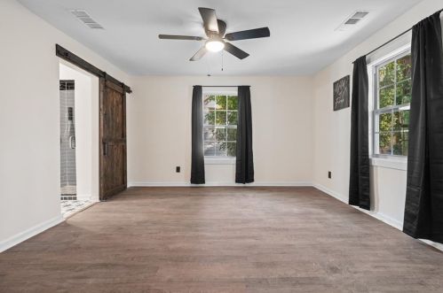 2525 Hood Ave, Atlanta GA  30318-6143 exterior