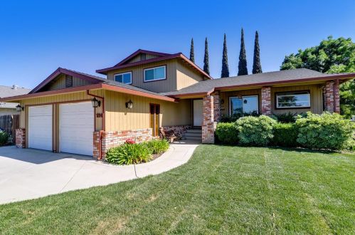 794 Wawona St, Manteca, CA 95337-6803