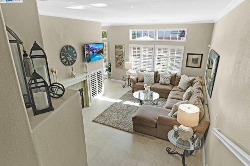 3468 Pickens Ln, Pleasanton, CA 94588-4762