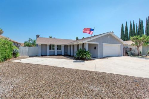 2121 Mission Ave, Escondido, CA 92027-1747