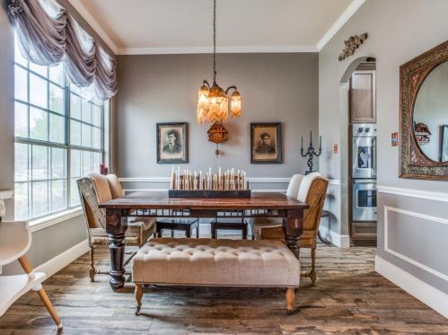 4401 Bay Vly Dr, Garland TX  75043-1874 exterior