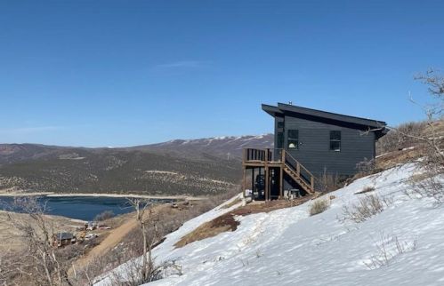 182 Valley View Ave, Hoytsville UT 84017-5533 exterior