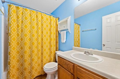 851 Brandi Cir, Uhland TX 78640-5340 exterior