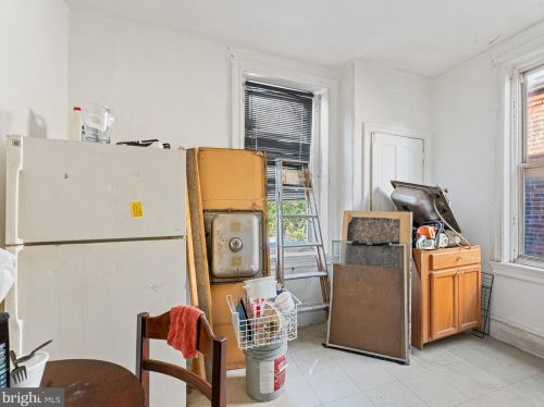 3336 22nd St, Philadelphia PA 19140-4705 exterior