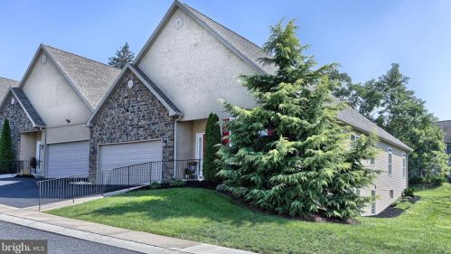 4501 Hillside Ct, Harrisburg, PA 17110-3346