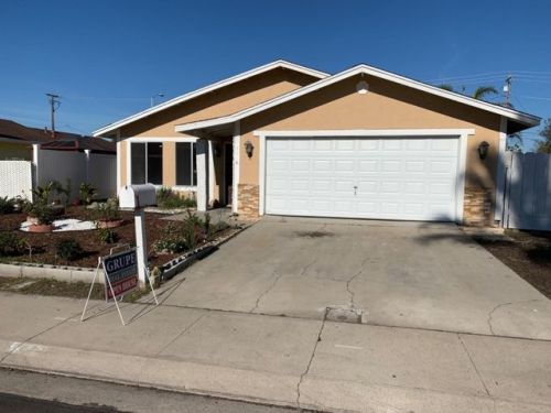 771 Camino Ct, Manteca, CA 95336-3311