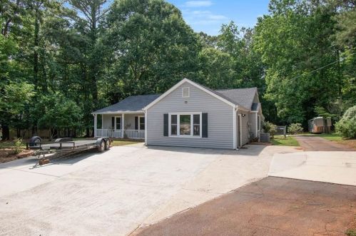 1205 Trout Dr, Holly Springs, GA 30189-5435