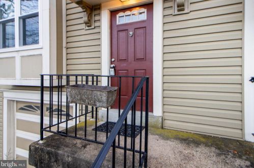 2830 Schoolhouse Cir, Silver Spring MD  20902-2554 exterior