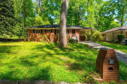 2262 Maxwell Dr, Atlanta, GA 30311-5504