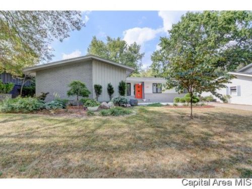 2323 Wiggins Ave, Springfield IL  62704-4372 exterior