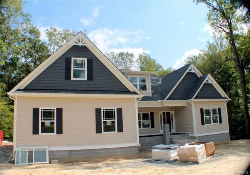 6033 Jenkins Bluff Ln, Sandston, VA 23150-5322