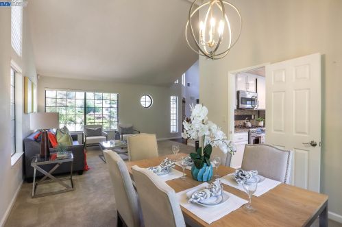 5900 Charter Oaks Dr, Hayward CA  94552-1678 exterior