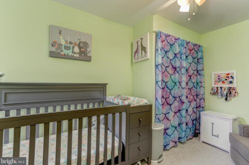 1020 Mckean St, Philadelphia PA  19148-2329 exterior