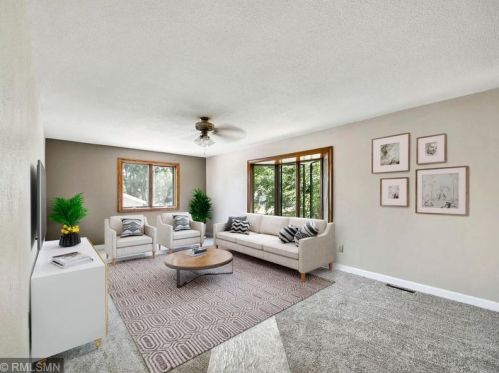603 Guthrie Ave, Saint Paul, MN 55128-6714