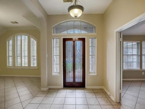 4520 Eagle Feather Dr, Austin TX  78735-6466 exterior