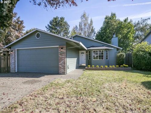 29462 Yosemite St, Wilsonville OR  exterior