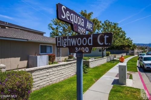 3425 Highwood Ct, Simi Valley, CA 93063-5370