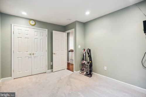 317 Woonsockett Ln, Silver Spring MD 20905-5778 exterior