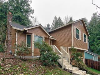 3804 Cullen Blvd, Portland, OR 97221-3528