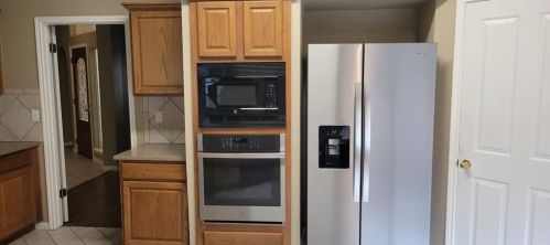 6929 Auckland Dr, Austin TX  78749-4160 exterior