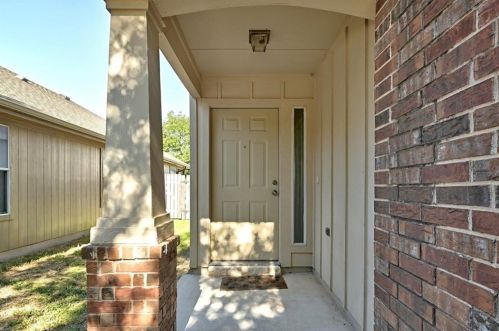 3400 Etheredge Dr, Austin TX  78725-4770 exterior