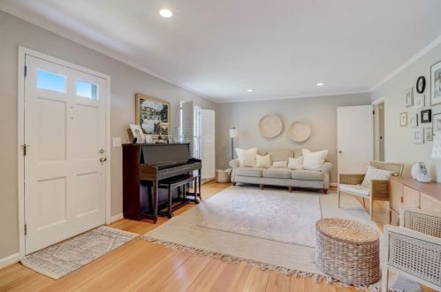 2203 Allaire Ln, Atlanta, GA 30345-3522