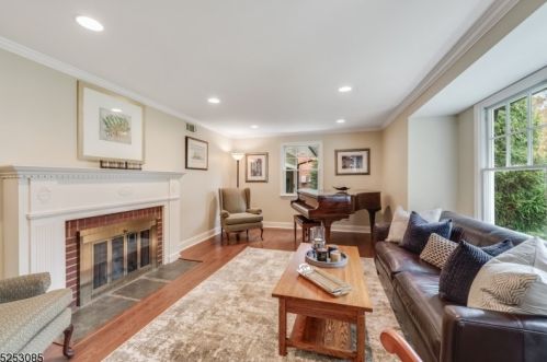 74 Rowan Rd, Chatham Township, NJ 07928-2636